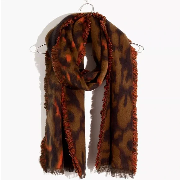 Madewell Jungle Cat / Fuzzy Leopard Scarf - Picture 2 of 7